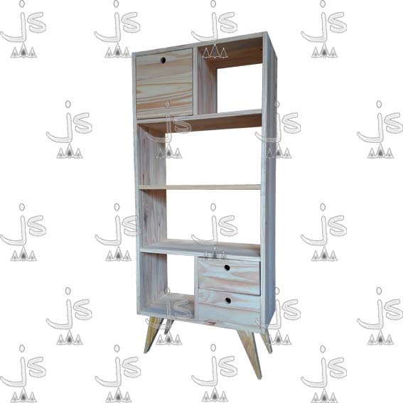 Biblioteca retro de cuatro patas con dos cajones con correderas metálicas, cuatro repisas y una puerta hecho de madera de pino. Fabricado por JS. Fábrica de muebles. 